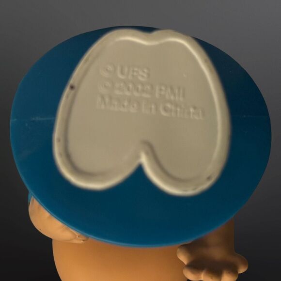 2002 UFS Peanuts Lucy van Pelt 5” Hard Plastic Figure Moveable Figurine B23 - Picture 6 of 7